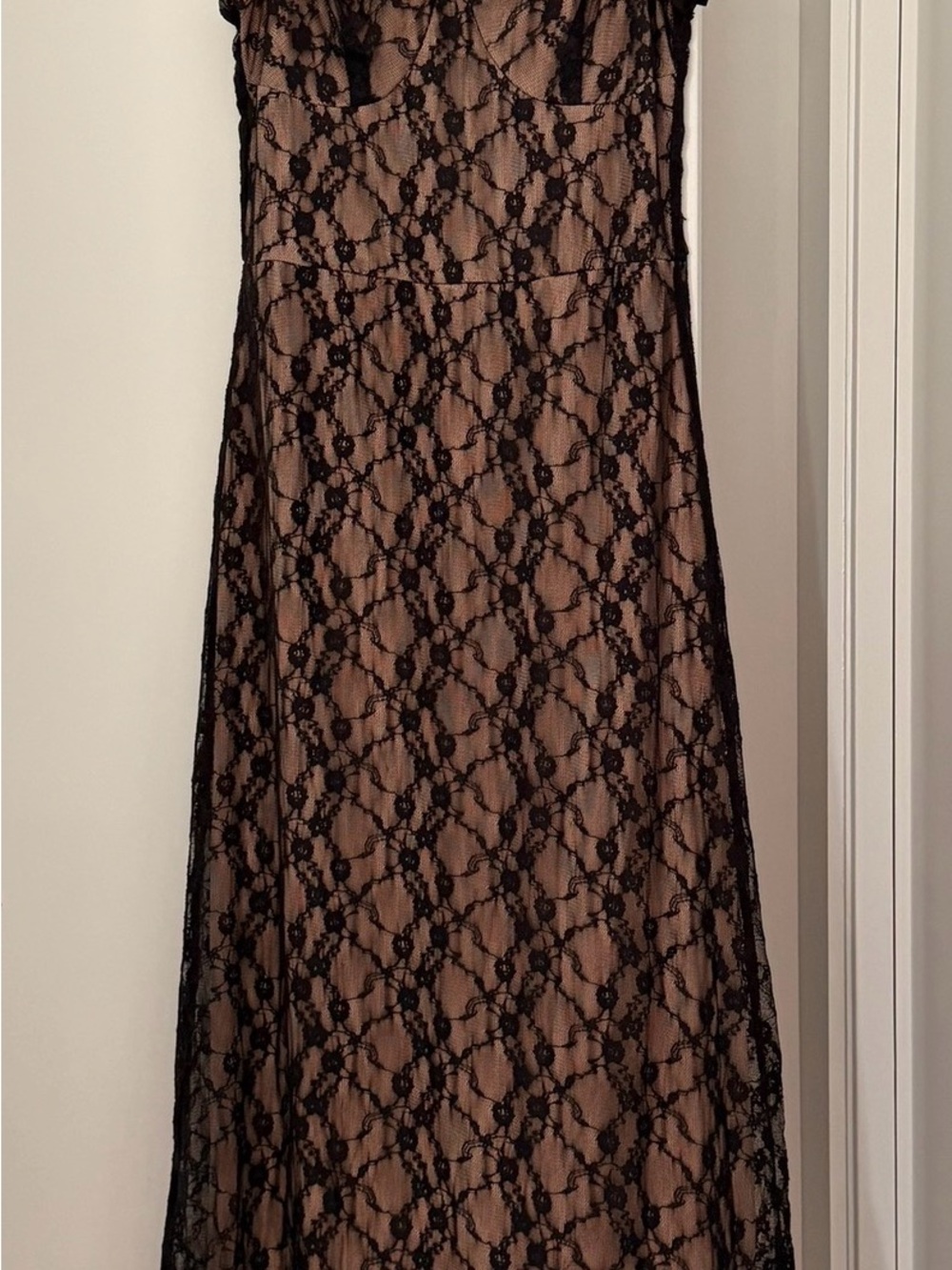 Commense Lace Patchwork Cami Midi Dress Black Nude NWT - Picture 9 of 9